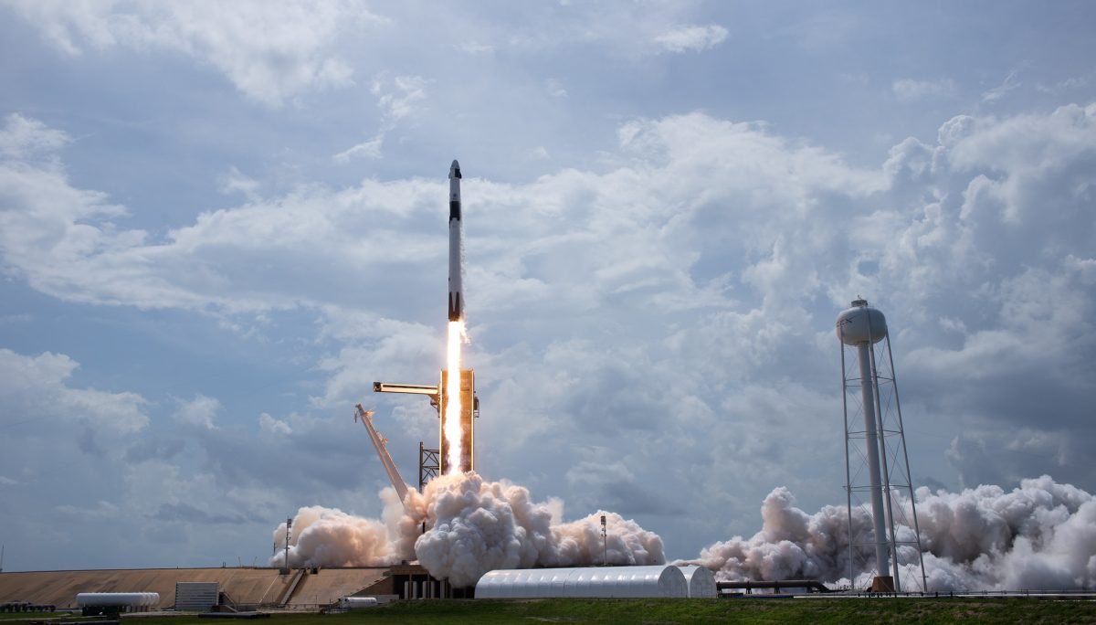 SpaceX Creates History: Successfully launches NASA astronauts from Kennedy Space Center