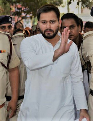 लॉक डाउन का उलंघन करने पर राबड़ी देवी समेत तेजस्वी यादव पर एफआईआर दर्ज