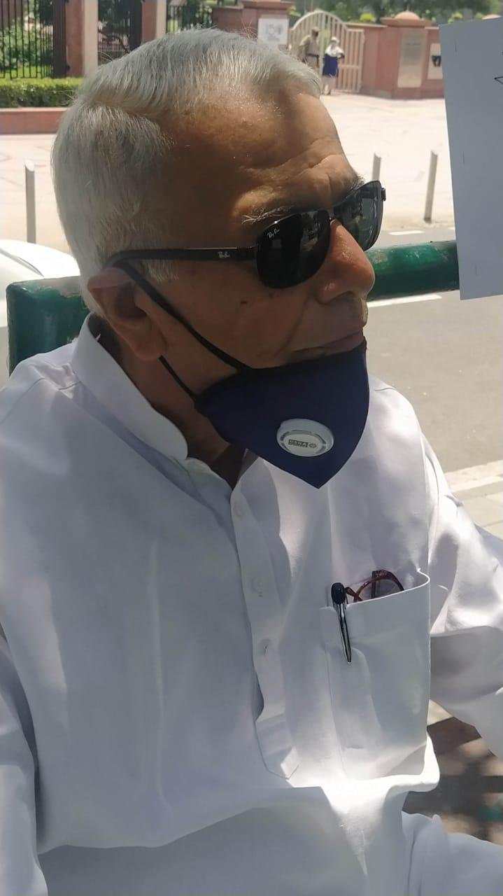 Yashwant Sinha detained for Protest over Migrant Workers