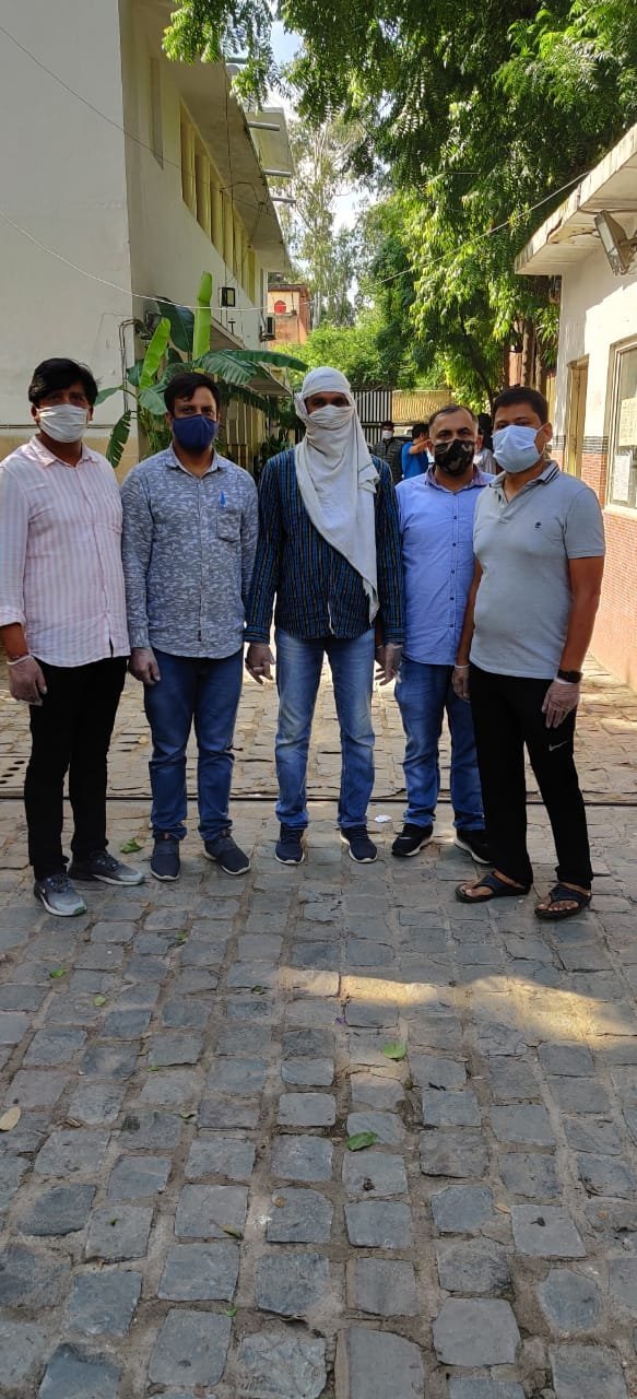 Delhi One ISIS Terrorist arrested in Dhaula Kuan, after shootout