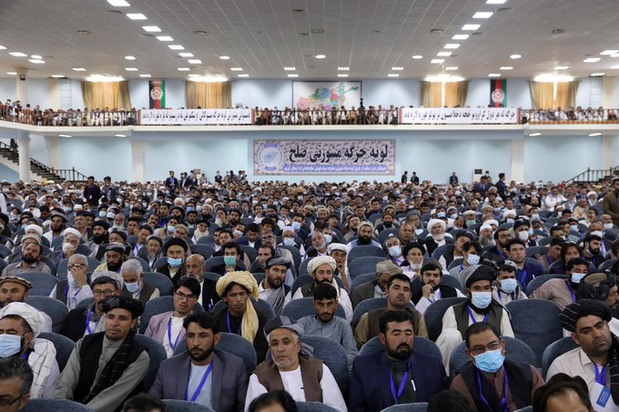 A traditional Afghan council concluded Sunday with hundreds of delegates agreeing to free 400 Taliban members, paving the way for an early start to negotiations between Afghanistan’s warring sides.