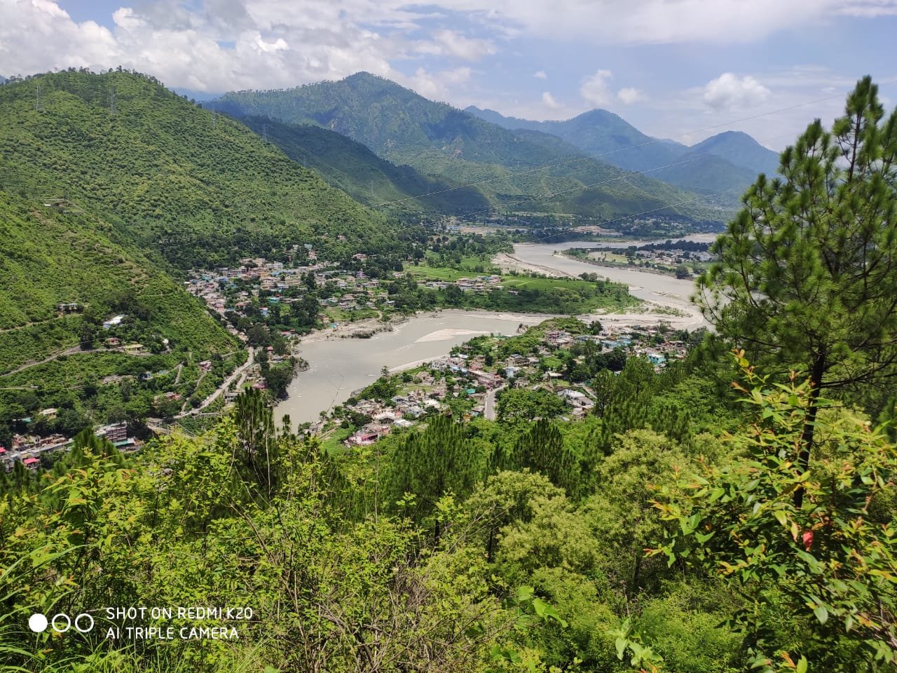 Chopta Hill Station is in Uttarakhand