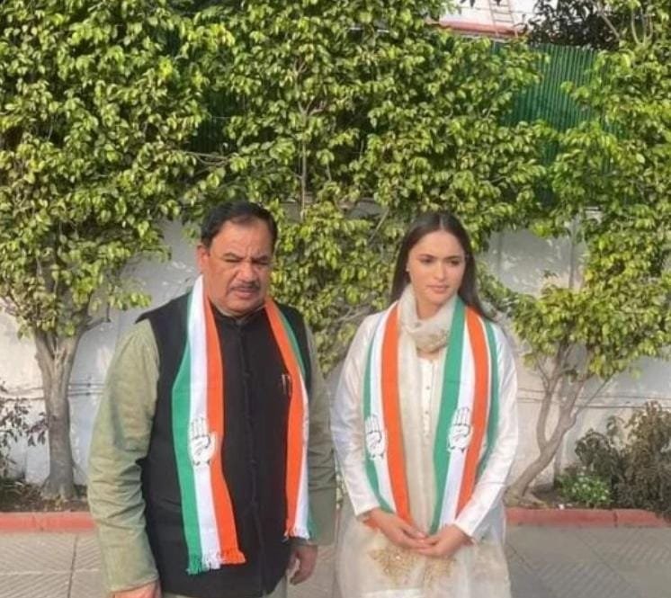 Uttarakhand assembly election 2022: Expelled BJP minister Harak Singh Rawat joins Congress