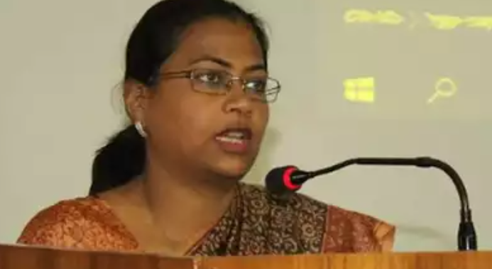 Ex-Ghaziabad DM suspended by UP govt