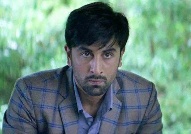Ranbir Kapoor summoned by ED