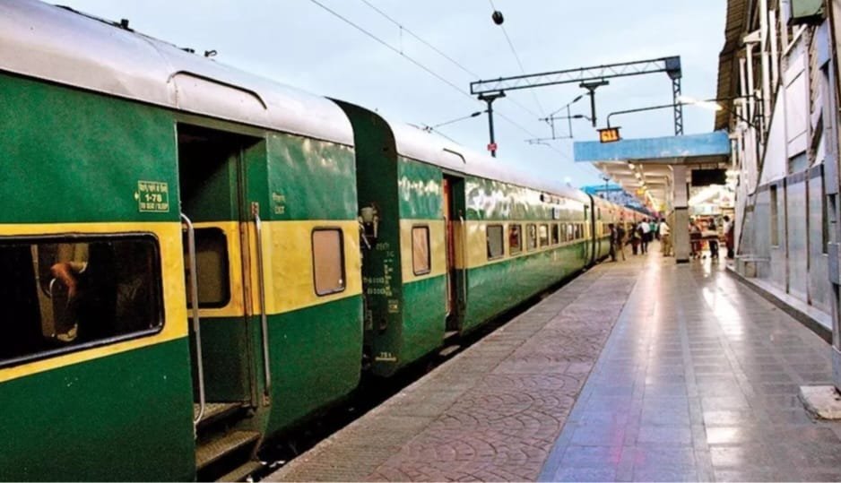 Indian Railways Launches Garib Rath Special Train from Capital to Bihar: Check Full Schedule