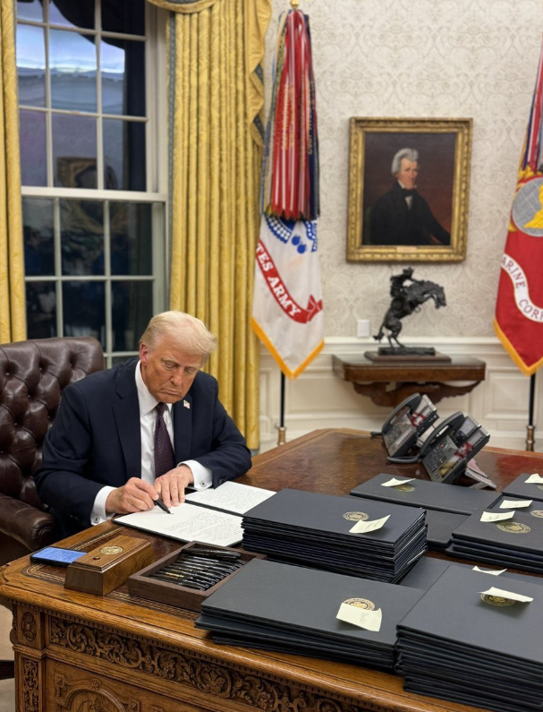 US to End Birthright Citizenship: Why Trump's Order Faces Challenges and Its Impact on India