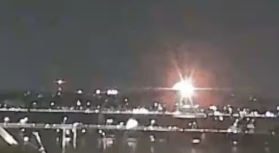 Washington DC Plane Crash: Plane crashes into Potomac River near Washington, DC