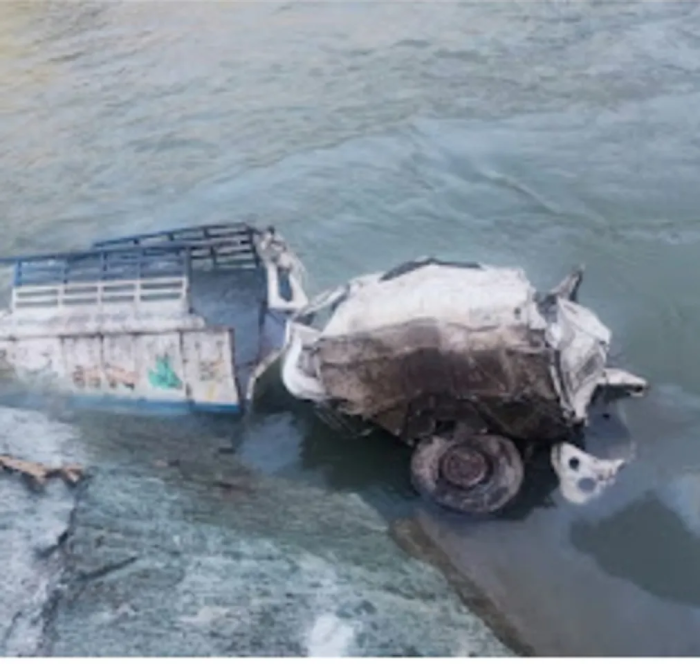 Tragic Road Accident in Uttarkashi: Pickup Truck Falls into Gorge, Three Dead on Spot