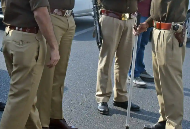 Prisoner Escapes During Treatment at PMCH, Questions Raised on Police