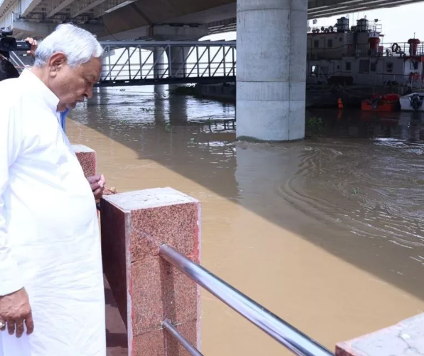 Ganga River Level Rises in Patna, Authorities on Alert