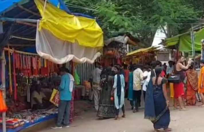 Tight Security at Vanavar Mela Raises Vendors' Worries