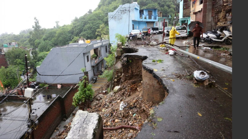 Vaishno Devi Landslide: 46 Pilgrims Stranded in Katra from Jehanabad and Arwal