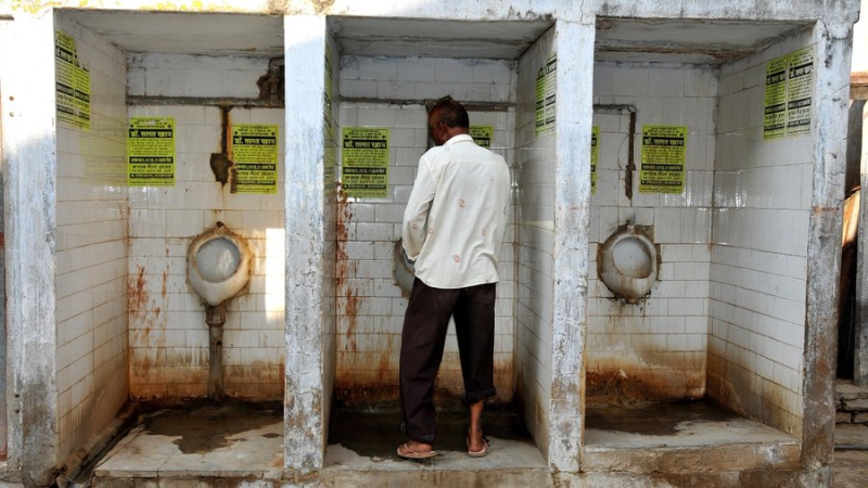NHAI to Reward ₹1000 for Reporting Dirty Toilets on Highways