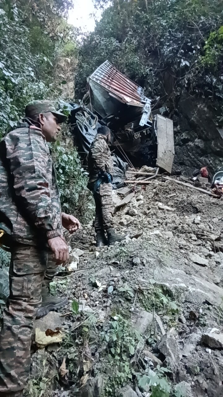 Arunachal Truck Accident: 22 Workers Feared Dead