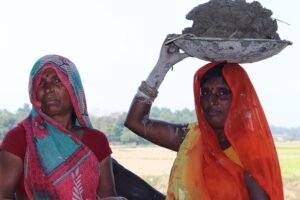 Supreme Court Calls Homemakers ‘Nation Builders’, Fixes ₹30,000 Monthly Value
