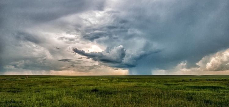 Bihar Weather Alert IMD Issues Orange Warning for Heavy Rain in 8 Districts, Thunderstorm Likely in 24 Areas