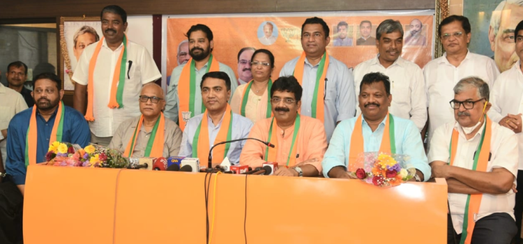 Congress MLA joins BJP in Goa