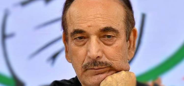 Ex-J&K deputy CM among 50 Congress leaders quitting to back Ghulam Nabi Azad