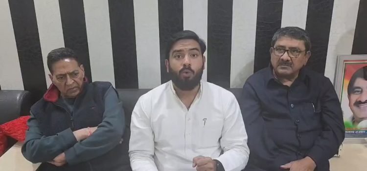 Hours-after-joining-AAP-Delhi-Congress-leaders-ghar-wapsi_files