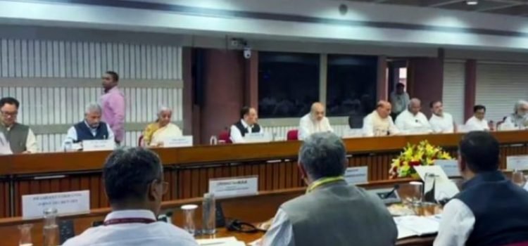 India-Pakistan Border Tension Government Calls All-Party Meeting for Common Strategy