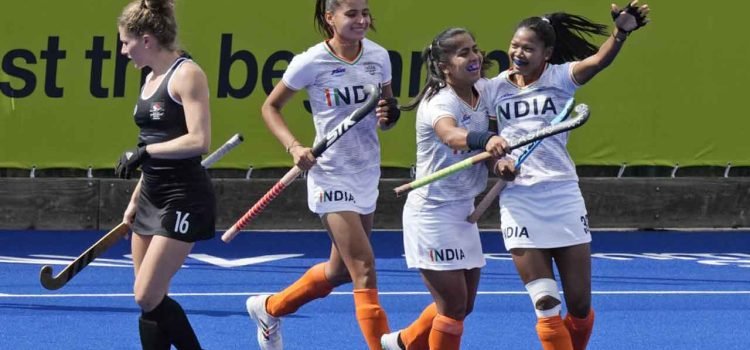 India beat Canada 3-2 to enter women's hockey semifinals
