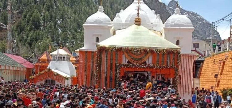 Portals of Gangotri and Yamunotri opened as Char Dham Yatra