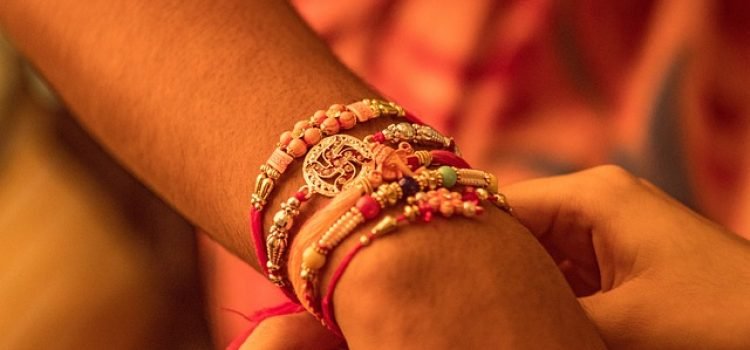 Raksha Bandhan 2025 Date, Muhurat & Significance of Rakhi