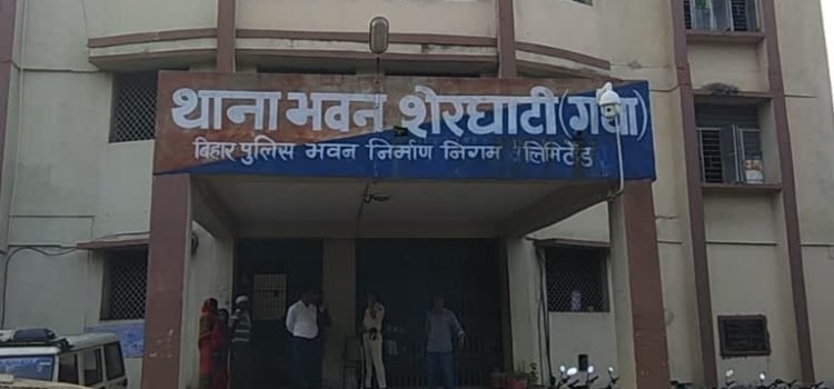 Gaya News: Husband committed suicide after small fight with his wife