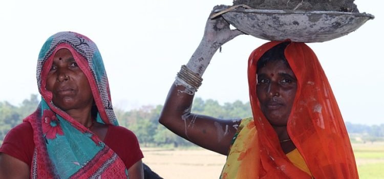 Supreme Court Calls Homemakers ‘Nation Builders’, Fixes ₹30,000 Monthly Value