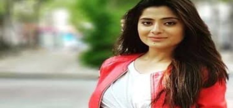 TV Actress Vaishali Thakkar Of \'Yeh Rishta Kya Kehlata Hai\'