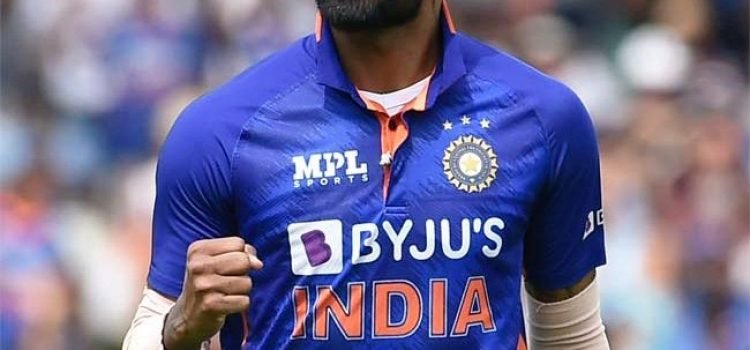 India beat England by five wickets in third ODI to win series