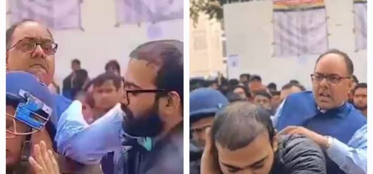 Patna DM Slaps Student Protesting Against Mismanagement in BPSC Exam; Watch Video
