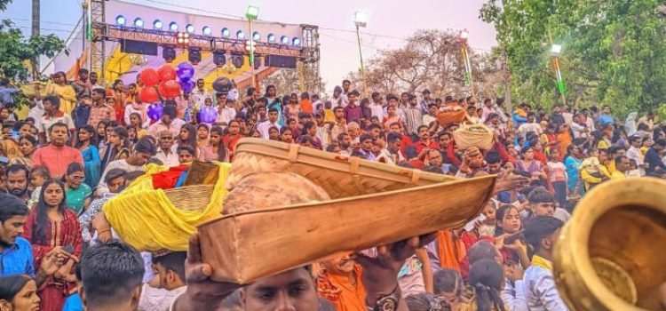 Chhath Puja Festivities in Jehanabad: See Stunning Photos of Devotion and Celebration
