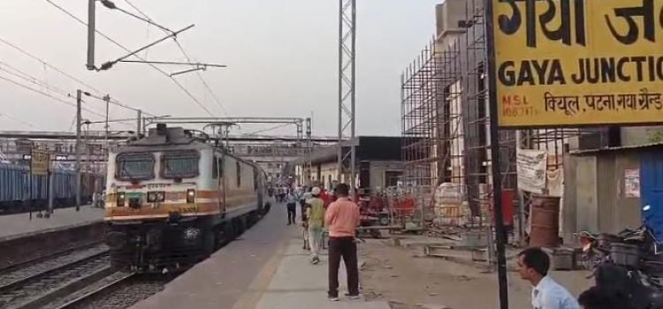 India's Next-Gen Speed Train Hits 160 kmph: Successful Trial Run Breaks Vande Bharat Record