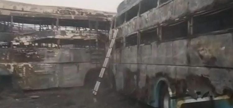 Yamuna Expressway Accident 4 Dead, Over 50 Injured