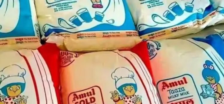 amul decreases rate of milk by rs 14190608116243550662.