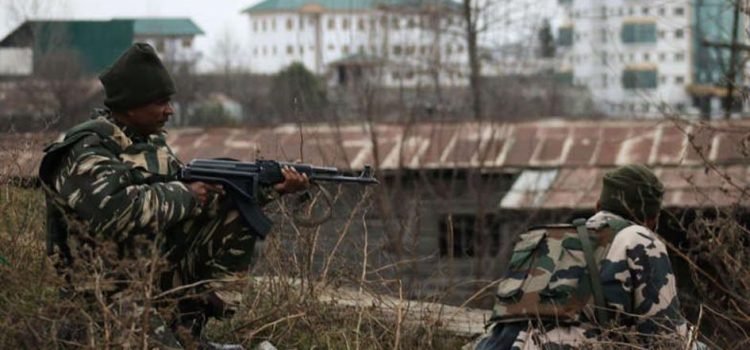 grenade-attack-on-army-vehicle-in-baramulla-area-6-civilians-injured