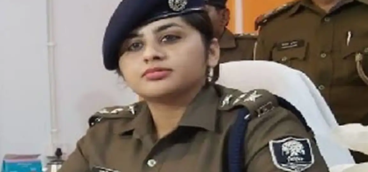 IPS Officer Kamya Mishra Resigns at 28: The Story of Bihar's 'Lady Singham'