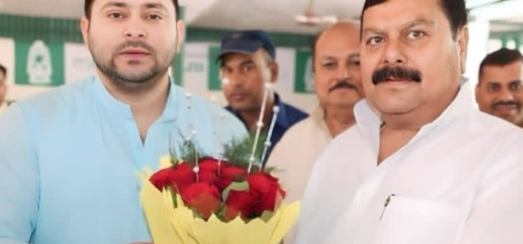 Beggar in Bihar Asks MP for Phone to Call Lalu Yadav