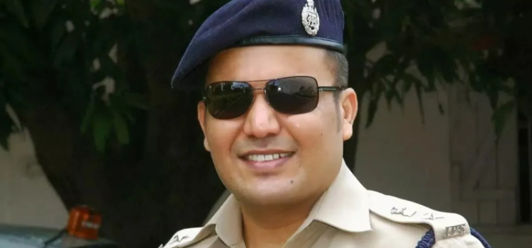 Ex-IPS Shivdeep Lande to Contest Bihar Polls from Two Seats