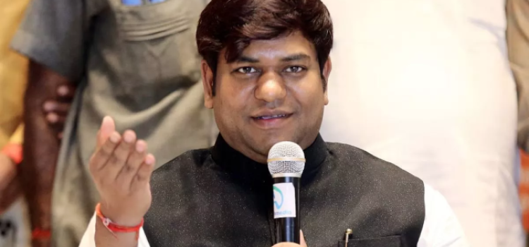 Bihar Political Earthquake: Sahni’s Claim and Tejashwi’s Call for Change