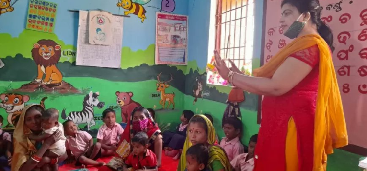 Jeevika Didis to Stitch Uniforms for One Crore Anganwadi Kids in Bihar