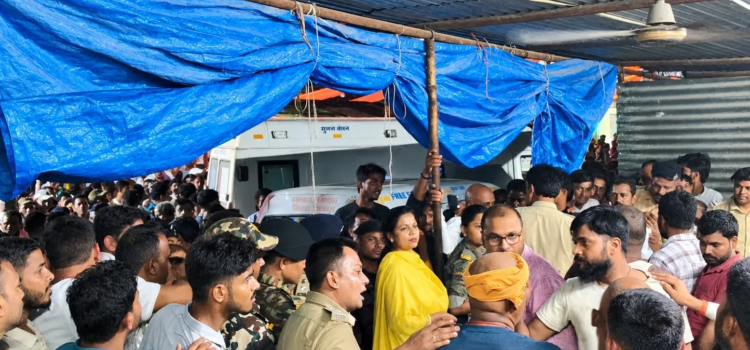 Vaishali Boat Tragedy: 13 Children Dead