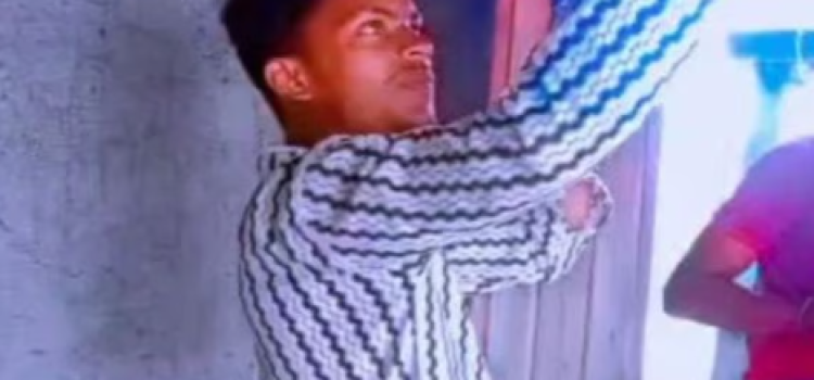 Jehanabad Viral Video: Youth Flaunts Desi Katta, Law and Order in Question