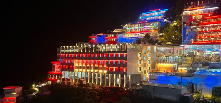 Maa Vaishno Devi Yatra Resumes: Devotees Rejoice