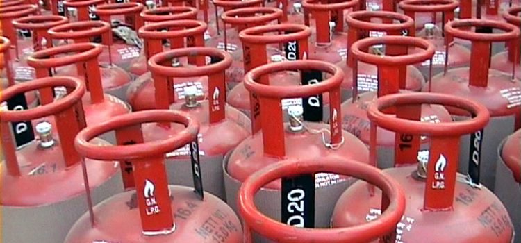 LPG cylinder new rules: Home delivery of LPG cylinders will require OTP