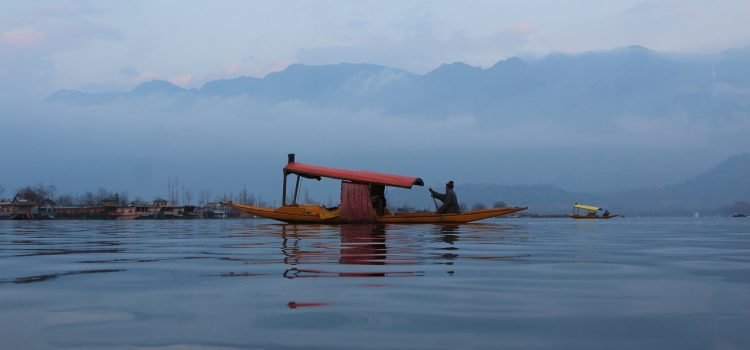 Chillai Kalan Begins in Kashmir Today 40 Days of Intense Cold and Snowfall Transform the Valley into a Heavenly Sight