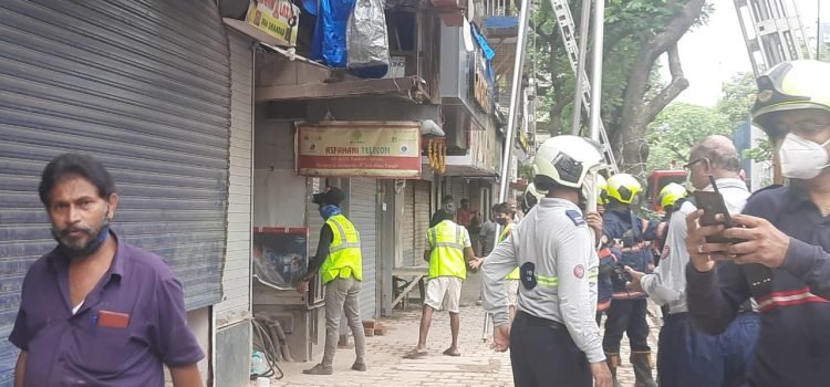 portion of Mumbai building collapses